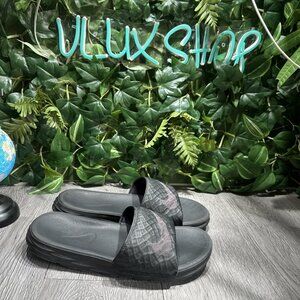 Nike Benassi Solarsoft Sandals Slides Size 8 Black Slippers On 705474-091